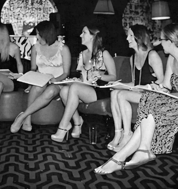 A life drawing hens party class in full swing
