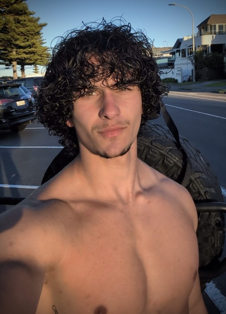 Hens Knights Topless Waiter profile photo of Frenchy